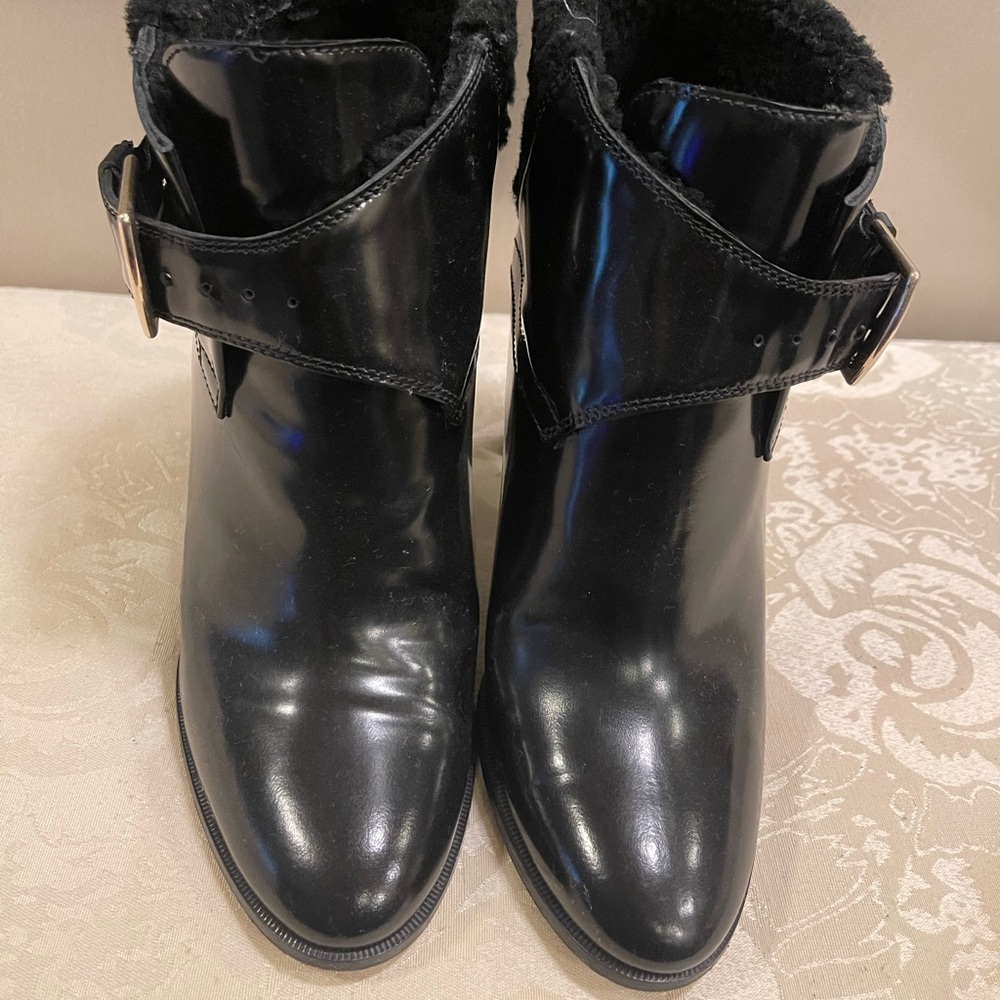 Burberry - Picture 5 of 15